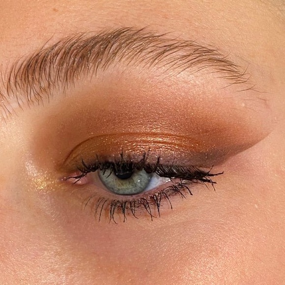 LITHE BEAUTY | Night & Day Palette (Brand New!) 💘✨ - Picture 5 of 16